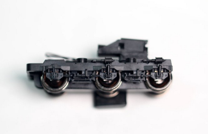 2pcs / lot 1/87 Model Train ho scale diy Universal Train Undercarriage Accessories Free Shipping