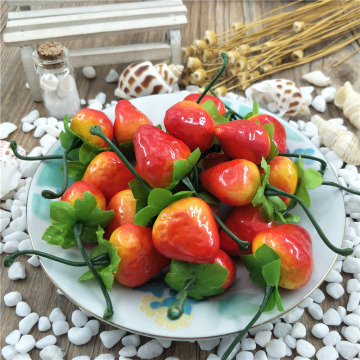 10pcs/lot 3cm Mini Artificial Fruit Foam Strawberry Fake Simulation Fruit Lifelike Home Wedding Party Garden For Decoration