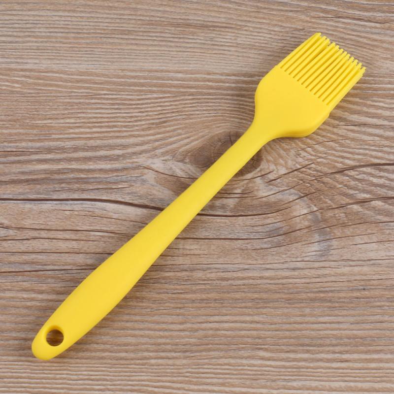 Hot 1pc Silicone Baking Bakeware Bread Cook Brushes Pastry Oil BBQ Basting Brush Tool Color Random Kitchen Tools bbq Accessories