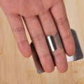 1pcs Stainless Steel Finger Protector Hand Cutting Guard Small Safe AntI Hurt Finger Protection Kitchen Tools Gadgets Dropship