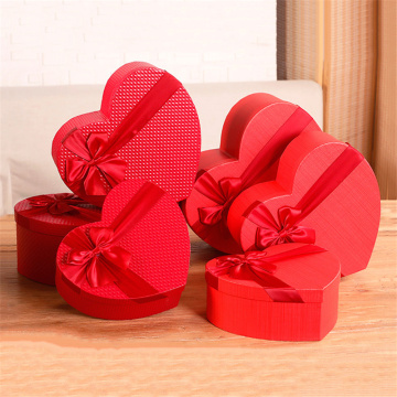 Florist Hat Boxes Red Heart Shaped Candy Boxes Set of 3 Gift Box Packaging Boxes for Gifts Christmas Flowers Gifts Living Vase