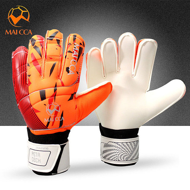 MAICCA Adult Professional Socce Goalkeeper Gloves Football Finger Protection Soccer Football Latex Goalie Gloves with Super