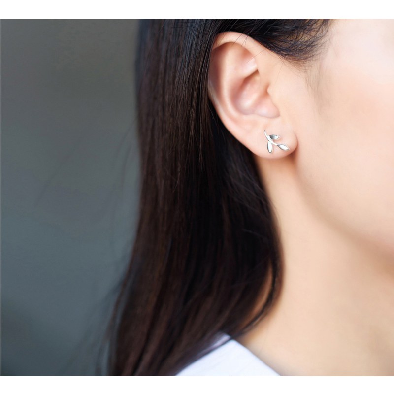 MloveAcc 925 Sterling Silver Leaf Ear Jewelry Tiny Stud Earrings Women Dainty Leaves Small Earrings Studs Brinco