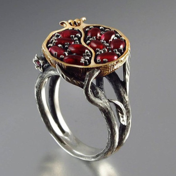 Vintage Fruit Fresh Red Garnet Rings For Women Gifts Resin Stone Pomegranate Jewelry Ancient Anniversary Ring Z5S600