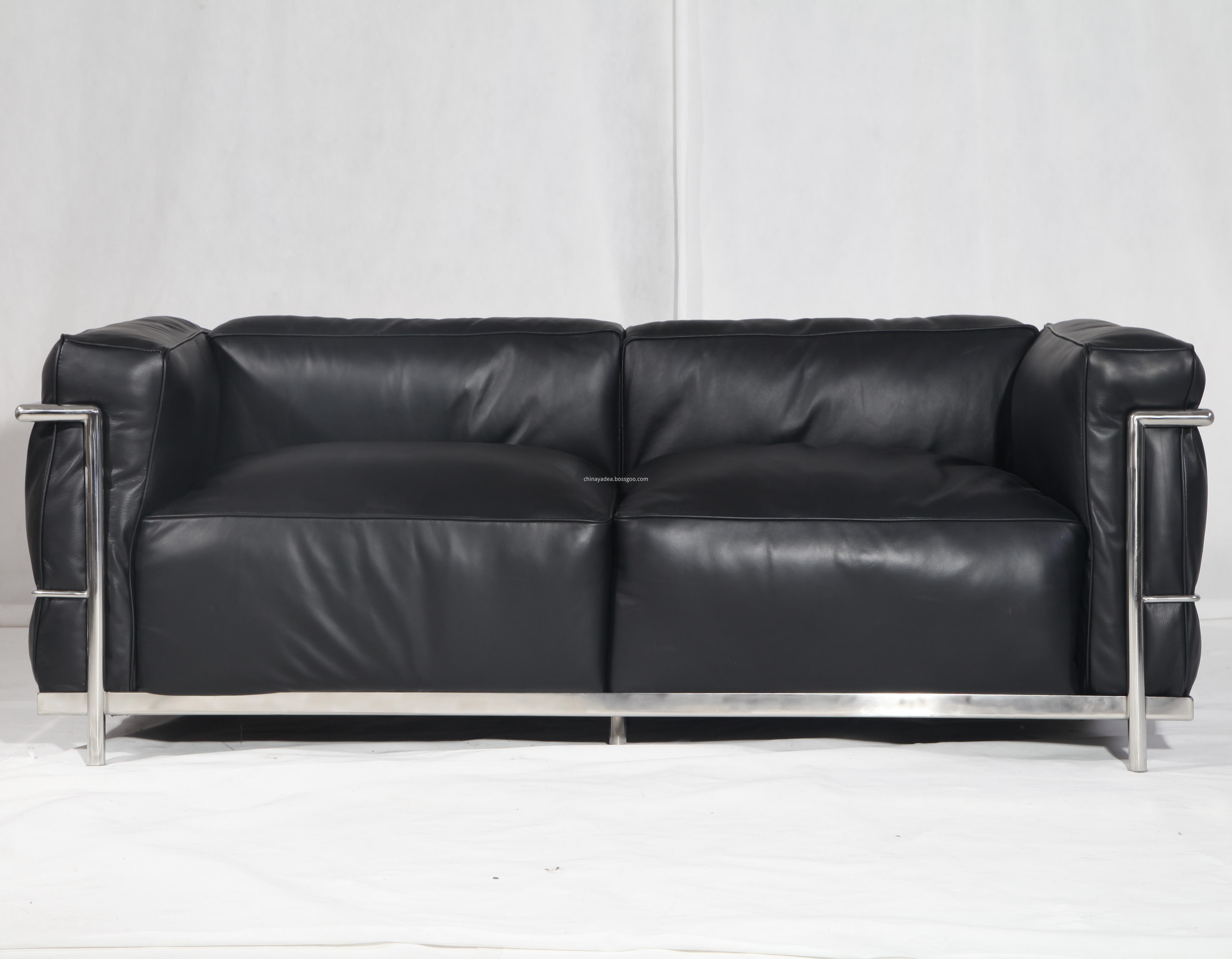black leather LC3 Grand confort 3 seater sofa