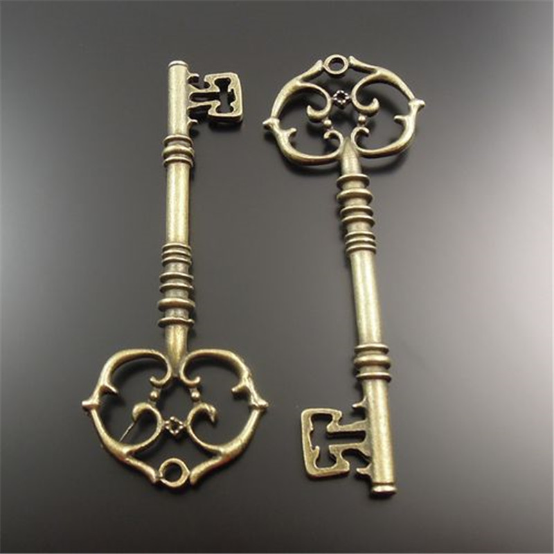 6pcs/lot Vintage Antique Style Bronze Tone Alloy Nice Key Shape Man Lover GiftNecklace Pendant Charms Jewelry 82*30*5mm 32527