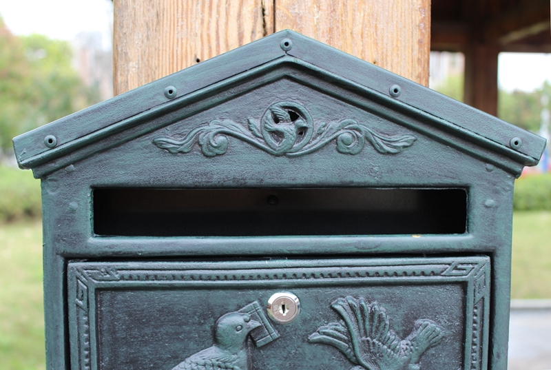 Cast Aluminum Mailbox Mail Box Bird Dark Green Wall Mount Home Garden Decor Metal Vintage Office Apartment Letters Box Lockable
