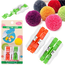 2pcs/lot Mini Pompom Pom-pom Maker for Fluff Ball Weaver Needle Craft DIY Wool Knitting Craft Tool Set Crocheting Hand Kits