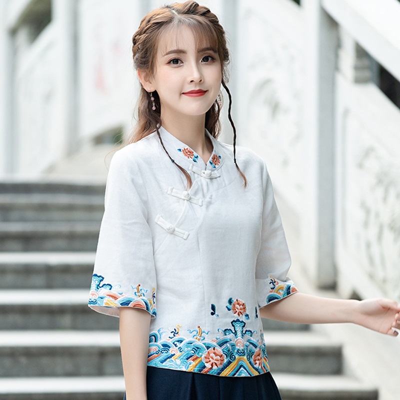 2020 Traditional Chinese Clothing Women Cheongsam Top Embroidery Mandarin Collar Vintage Shirt Blouse Ladies Chinese Tops 10532