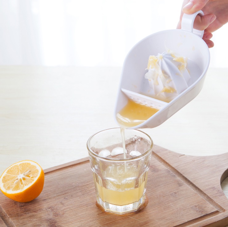 1Pc Plastic Kitchen Fruit Tool Manual Juicer Lemon Squeezer Lime Citrus Juicer Juice Manual Press Bar