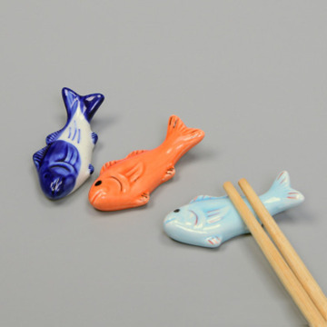 Ceramic Fish-Shape Spoon Rest Holders Fork Spatula Rack Shelf Chopsticks Holder Stand Rest Pillow Kitchen Utensil Multifunction