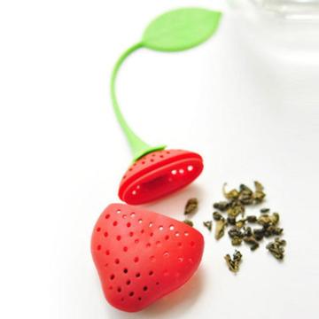 1PCS Kitchen Supplies Tea Strainer Non-toxic Strawberry Shape Silicone Tea Infuser Tea Bag Teapot Accessory