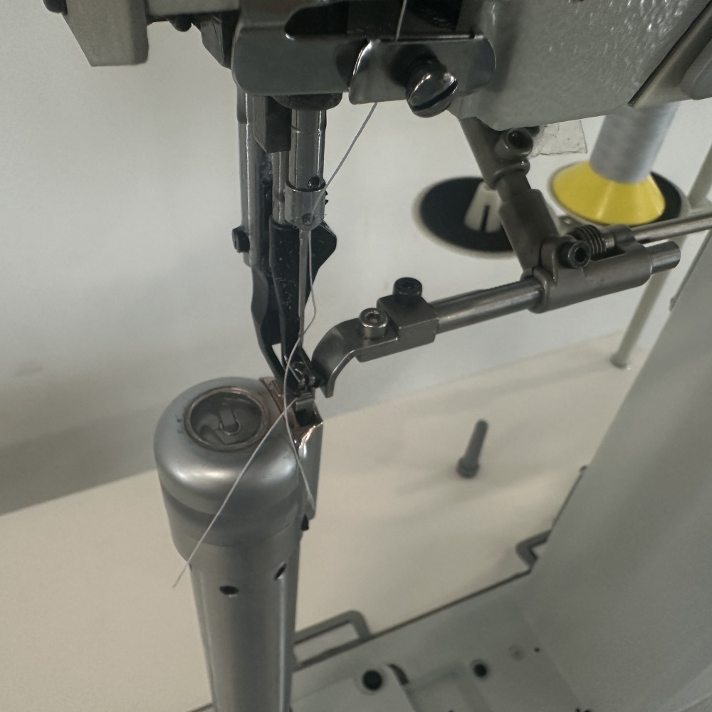  HM-4400DB-421 Mini Bag Sewing Machine Single Needle High Post Bed Leather Machine Lock Stitch Formation Engine Motor Core Components (1)