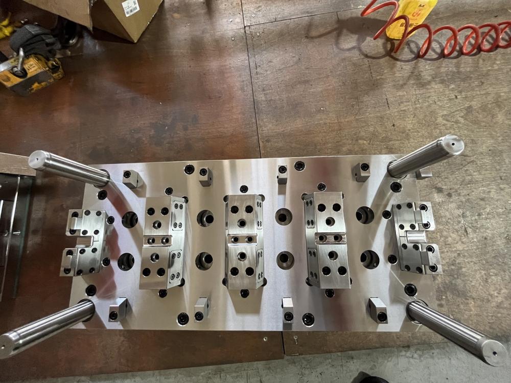Precision Mold Base With Slider Auxiliary Components 7