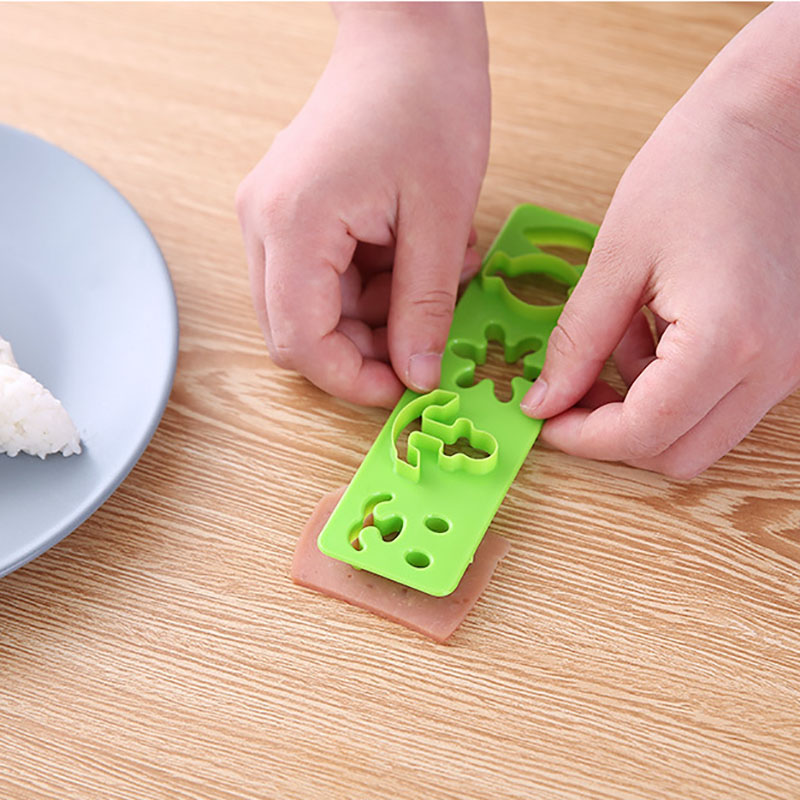 4 Pcs Kids Lunch Bento Mold DIY Mold Tool Cute 3D Cartoon Animal Sushi Maker Rice Kitchen Accessories