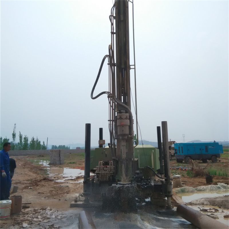 water well  rig 1 (6)