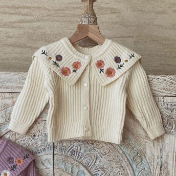 Autumn Winter Children's Long Sleeve Flower Embroidery Large Lapel Knitwear Girls Sweater Knit Cardigans Kids Outerwear Coat