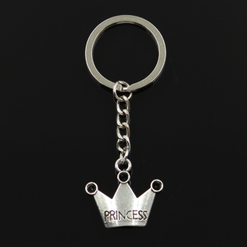 New Fashion Keychain 25x28mm Crown Princess Pendants DIY Men Jewelry Car Key Chain Ring Holder Souvenir For Gift
