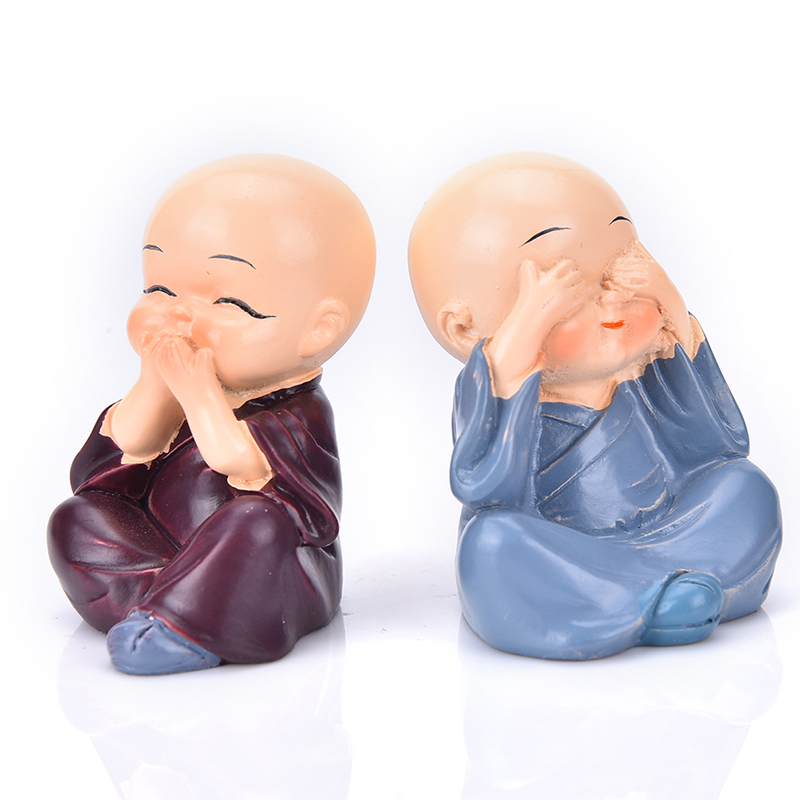 4Pcs/Set Car Interior Accessories Doll Creative Maitreya Resin Gifts Little Monks Buddha Kung Fu Small Ornaments Lovely