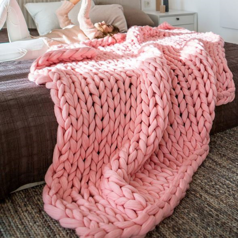 Nordic Style Thread Blanket Chunky Wool Knitted Towel Blanket Hand-woven Sofa Cover Thick Yarn Wool Bulky Throw Blankets 6cm