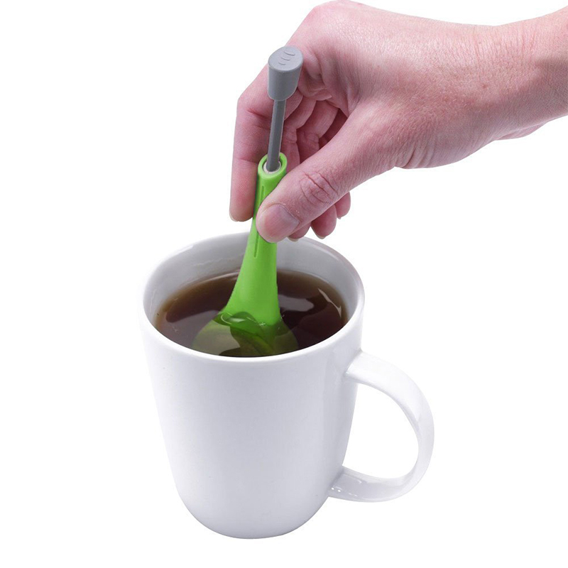 New 1PC High Quality Plastic Silicone Press Food Grade Tea Strainer Tea Infuser Home Accessories