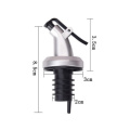 1pcs Bottle Cork Spout Stopper Dispenser Olive Oil Sprayer Liquor Dispenser Wine Pourers Flip Top Stopper Kitchen Tools