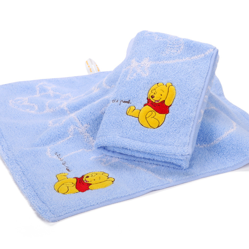 Disney Cartoon Winnie the Pooh Handkerchief Cotton Solid Color Printing Soft Water-Absorbent Quick-drying Children's Towel