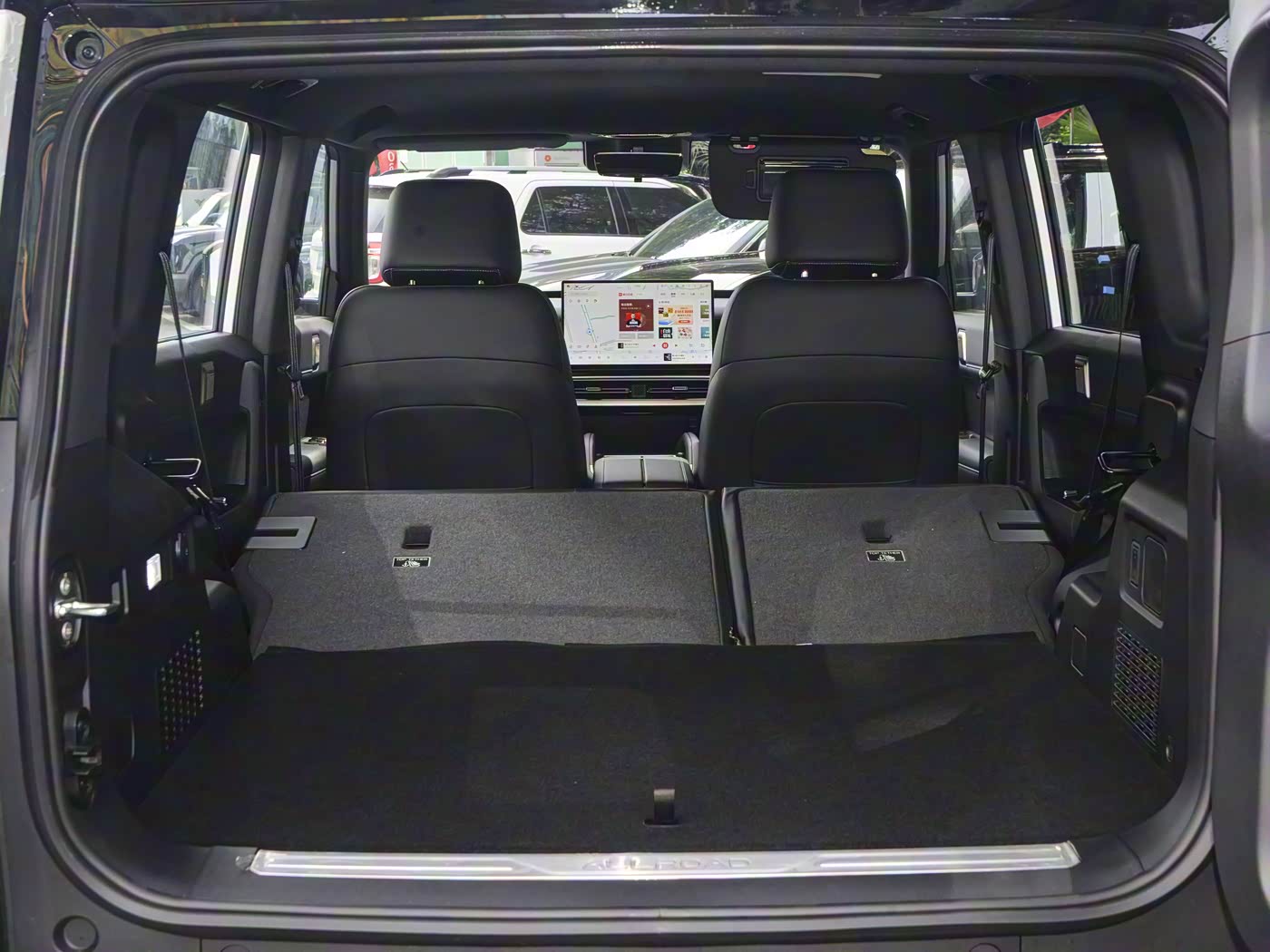 X3L 2025 215 Long-Range Version