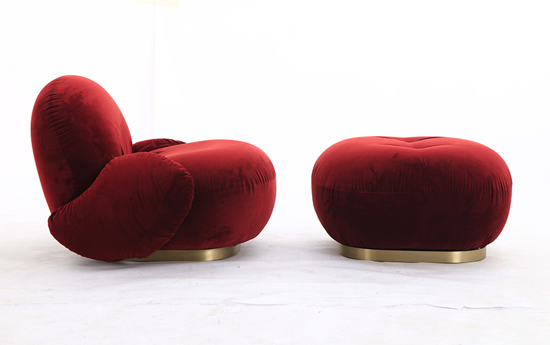 Italian-living-room-armchair-design