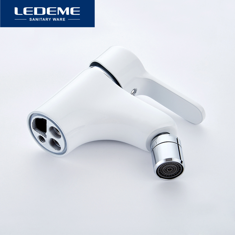 LEDEME Bidet Faucet Finished Deck Mounted Brass Bathroom Adjustable Single Hole Mixer Hot And Cold Tap Bidet Faucet L5003W