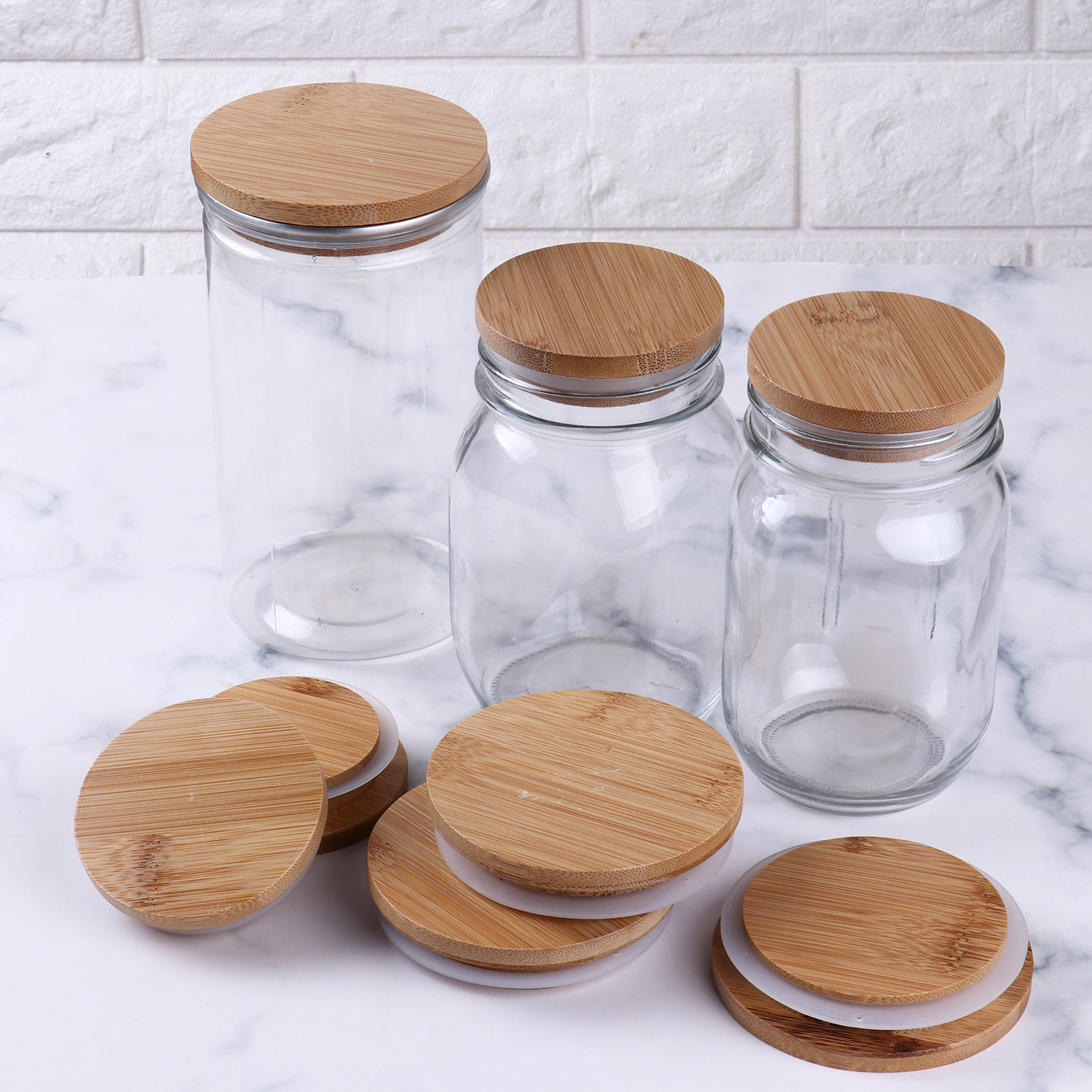4Pcs Bamboo Lids Reusable Mason Jar Canning Caps Non Leakage Silicone Sealing Wooden Covers for Canning Drinking Bottles Covers
