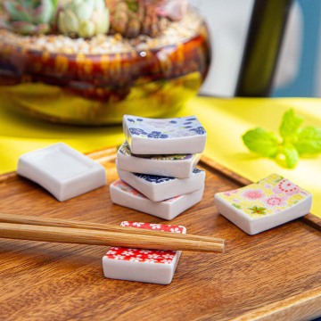 Ceramic and Wind Chopstick Shelf New Style of Retro Chopstick Holder Household Tableware Ceramic Decoration