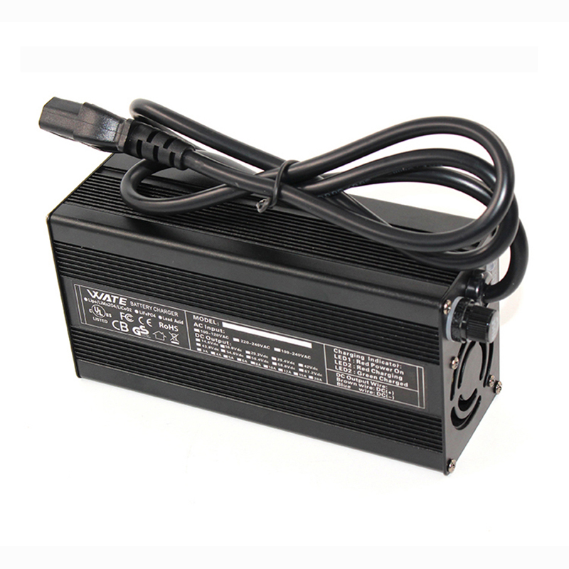 50.4V 7A Electric Power Lithium Lypomer Li-Ion Battery Charger for 44.4V Ebike Chargeur