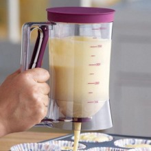 Hot 900 ml Cupcake Pancake Cake Cream Cake Mix Dispenser Jug Baking Essentials Maker Cooking Tools Funnel Measuring cup