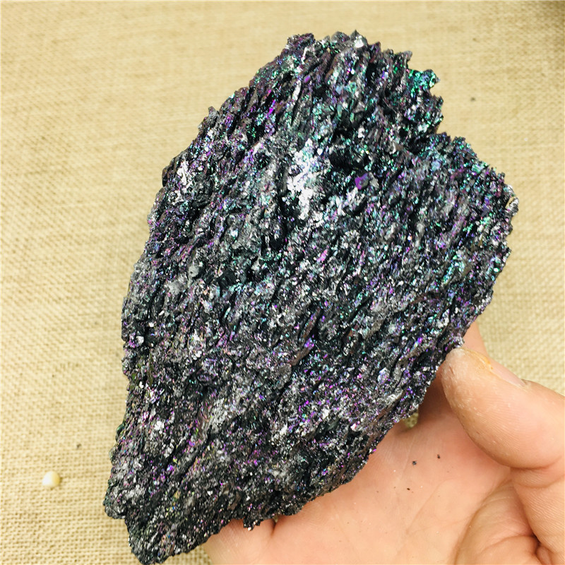 100g-1.5 kg natural ore natural fine natural ore of the original standard of the color of colorful stones.