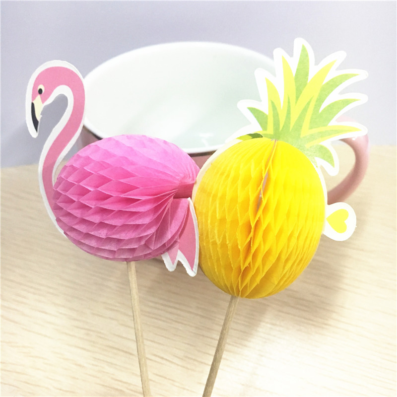 10Pcs 3D Pineapple Flamingo Fruit Toothpick Cake Wedding Decoration Flamingos Green Party Decorations Halloween Decoration. Q