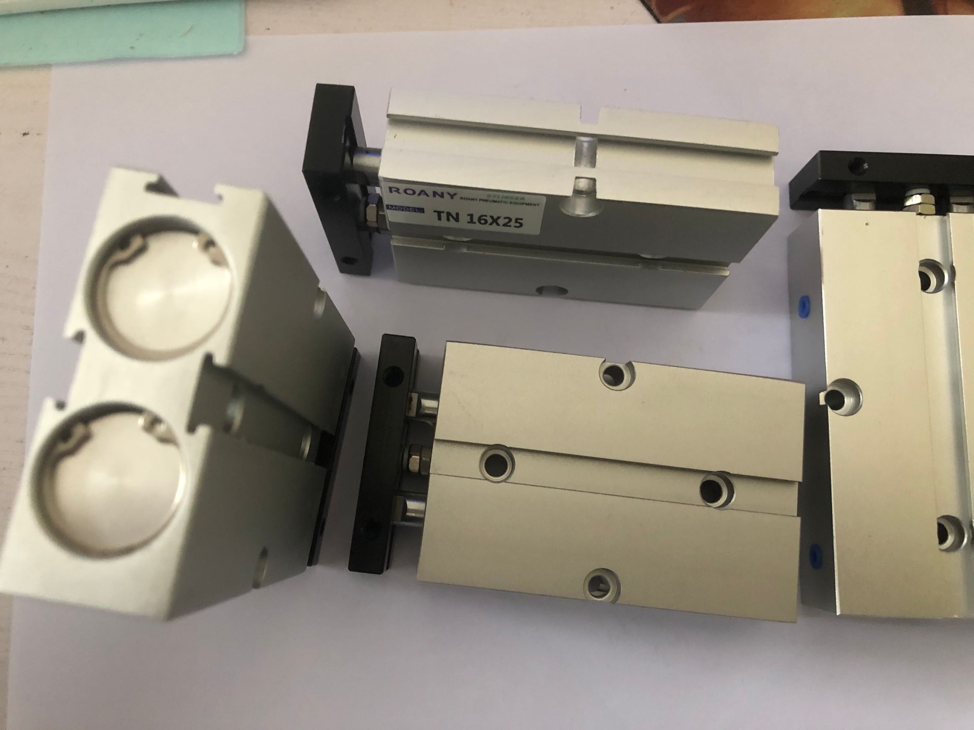 double rod cylinder TN16-100 16mm bore 100mm stroke pneumatic cylinder components for filling machine parts dual rod cylinders