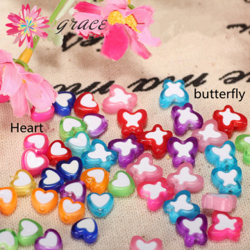 60pcs/lots Lucite Acrylic Plastic Butterfly Beads Opaque Resin Love Heart Shaped Beads With Holes Flat Round Kids Beads Mix Diy