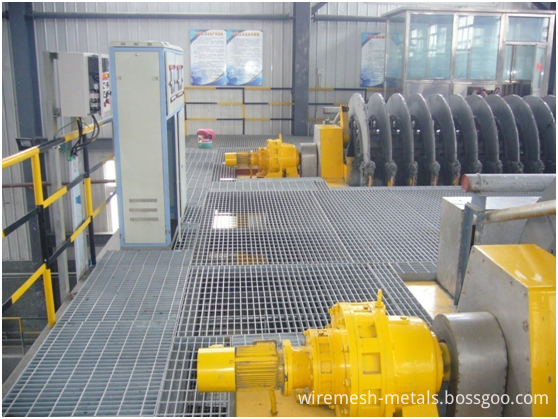 steel grating 332