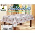 Table cloth with Scallop Edge