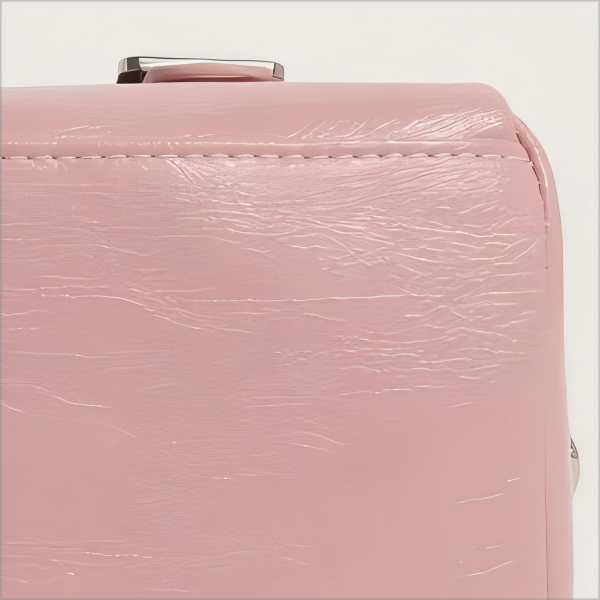Lady's commuter travel handbag