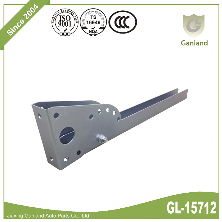 Gl 15712y1