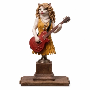 Taylor Swift Cat Guitarist Singer Figurine, Shining Necklace with Rhinestones