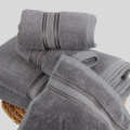 https://www.bossgoo.com/product-detail/soft-embroidery-bath-towel-hand-towel-62957074.html
