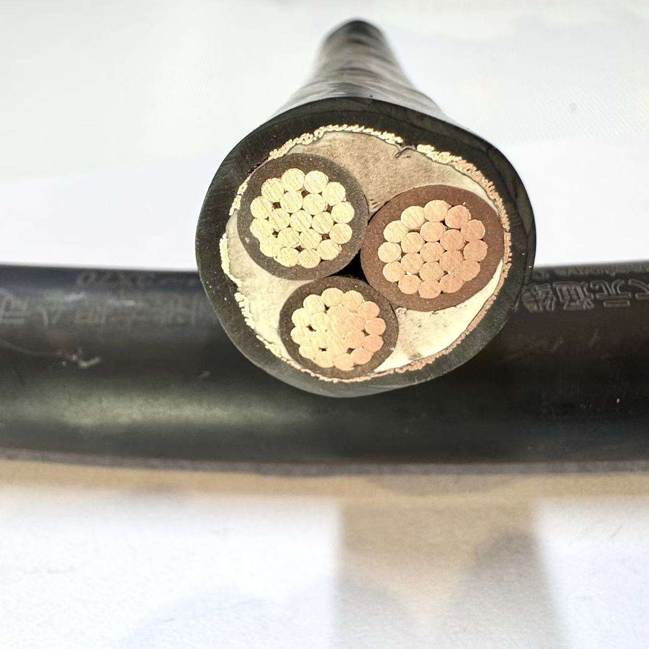XLPE Insulated 3 Core Copper Power Cable