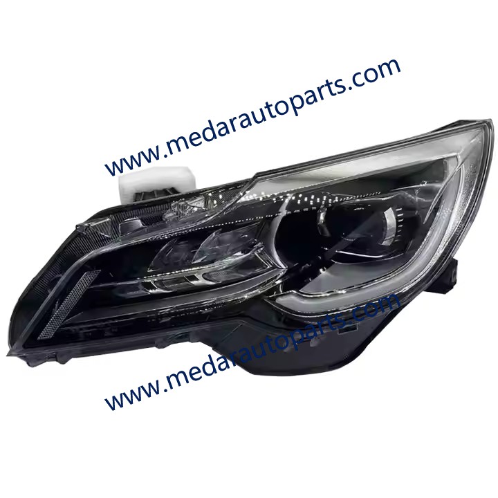 left and right side front headlights 4421020BL