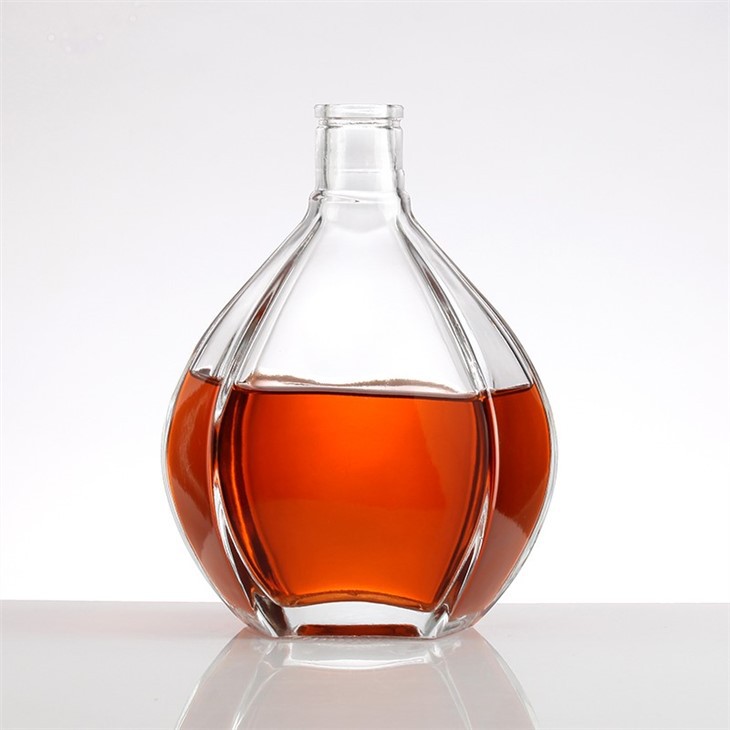 750ml Clear Glass Whiskey Bottles8112ca9d 32cb 4ccc 9a7d Df30e9cc852f Jpg