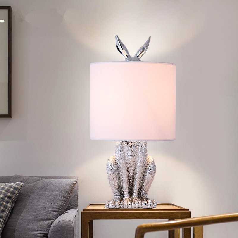 Modern Masked Rabbit Resin Table Lamps Retro Industrial decor Desk Lights luminaire Bedroom Bedside Deco Lighting Table lights