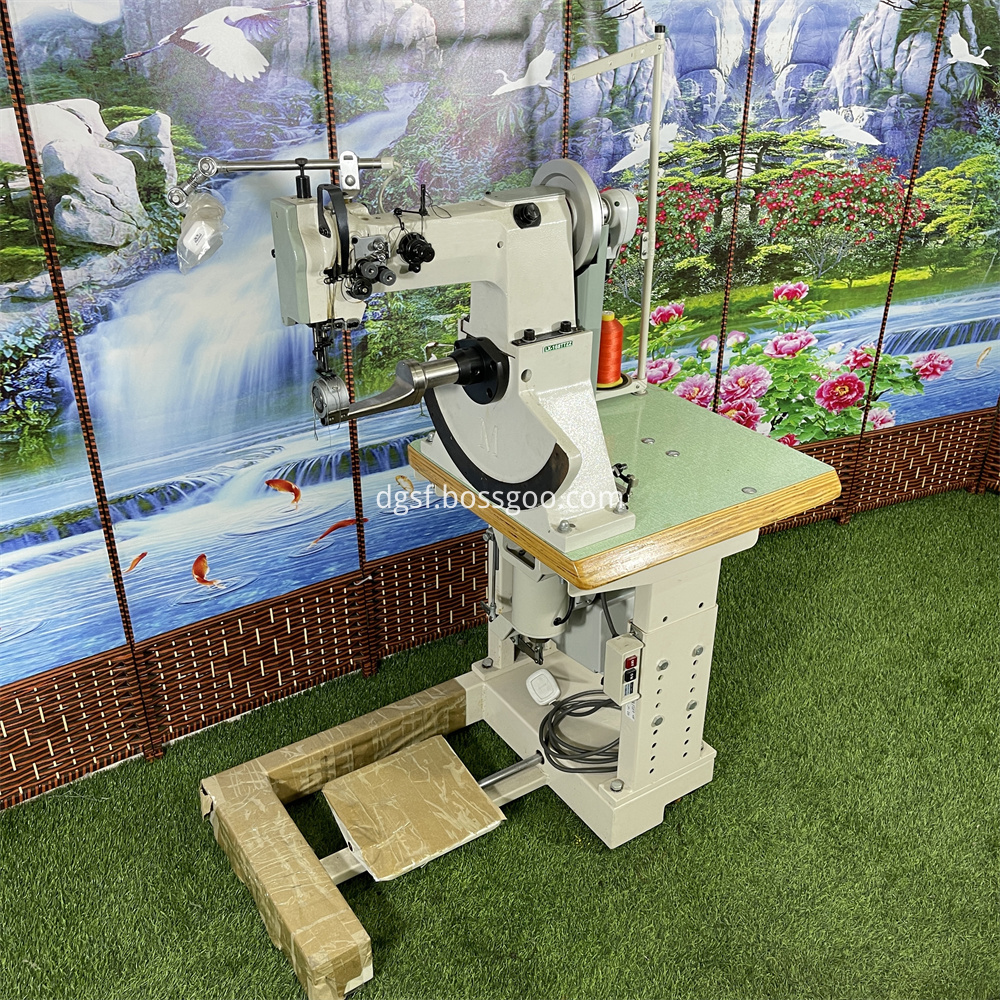 Double Needle And Double Hook Boots Sewing Machine 3 Jpg