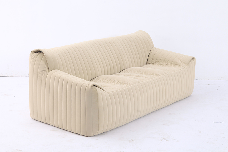 Cinna-Sandra-Fabric-three-seater-Sofa